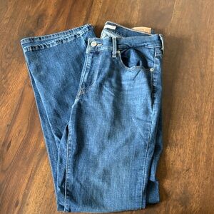 Levi's Women's Boot Cut Jeans in Medium Blue